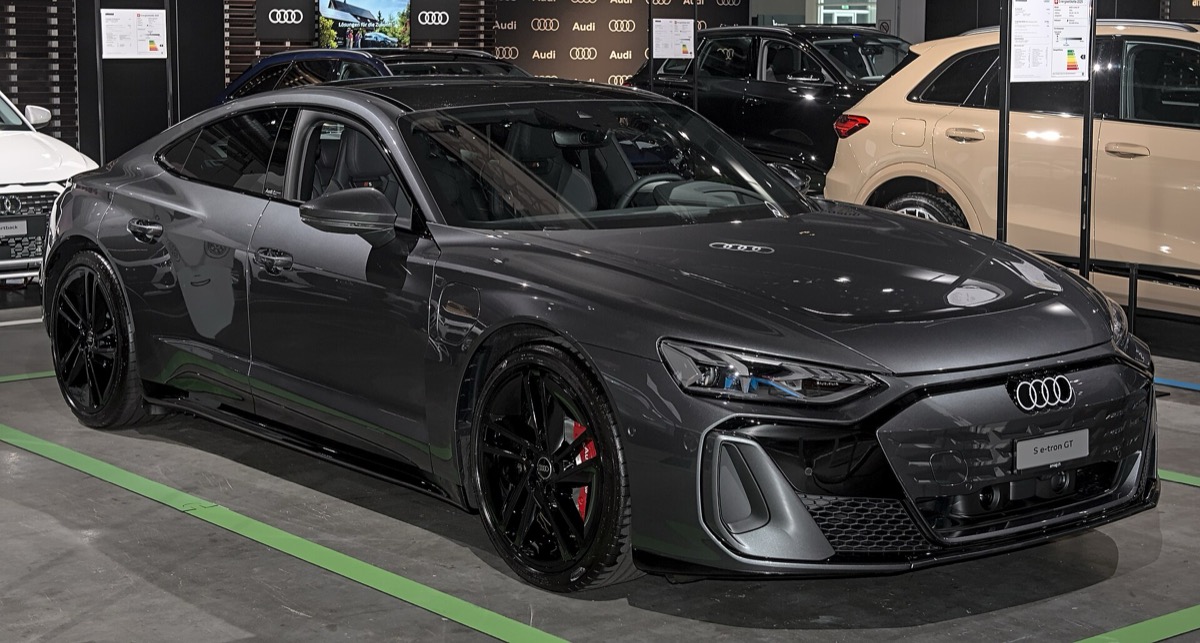2026–2027 Audi e-tron GT
