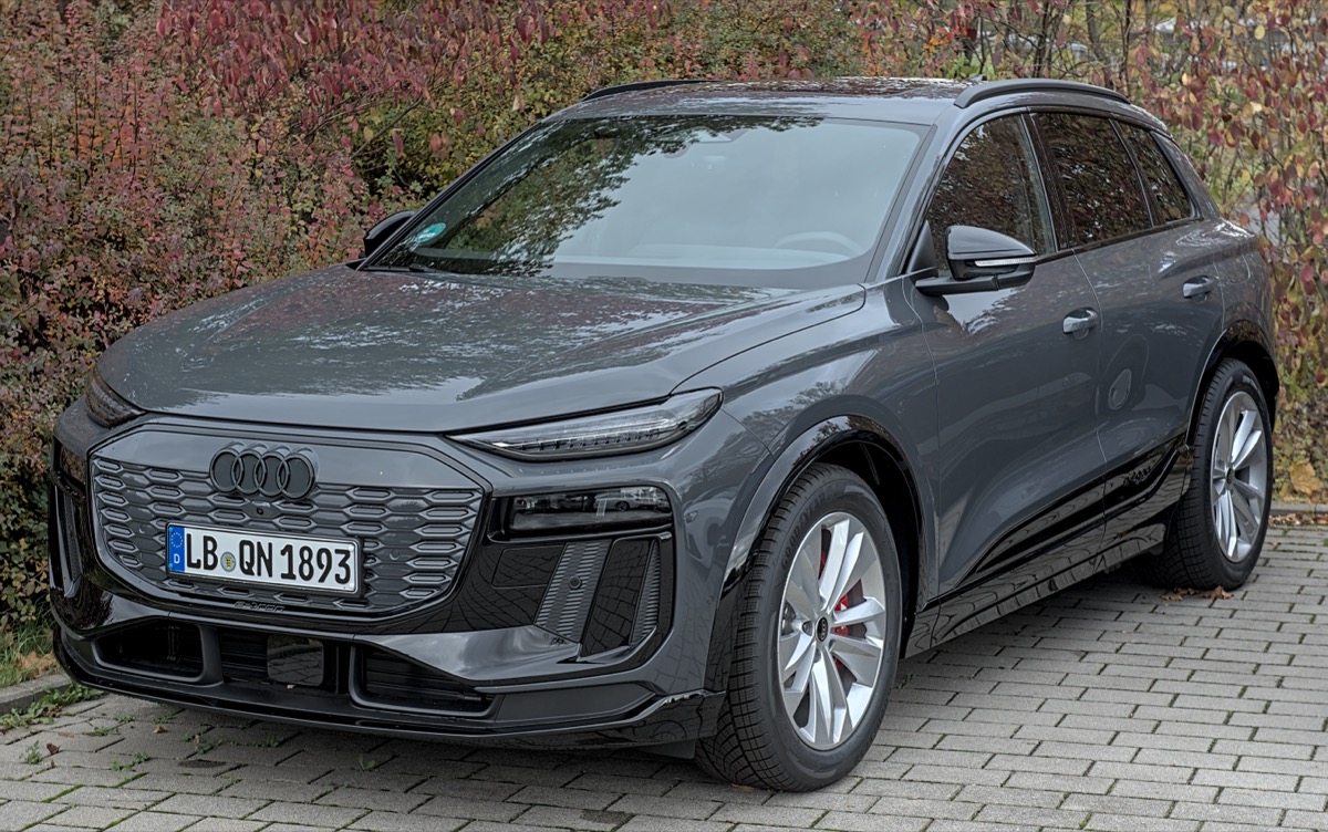 2026 Audi Q6 e-tron