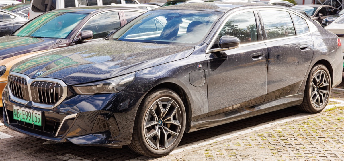 2026 BMW i5