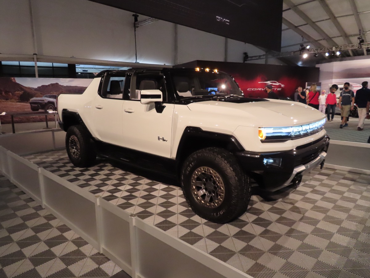 2026 GMC Hummer EV