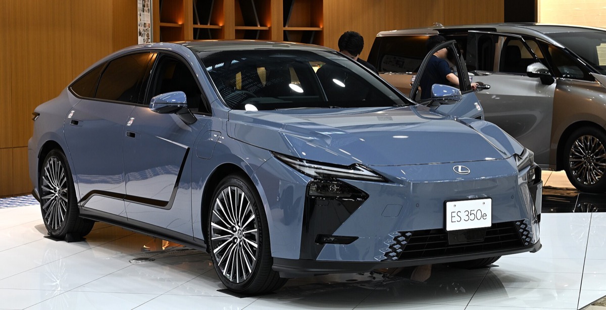2027 Lexus ES Electric