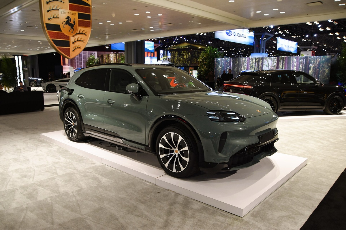 2027 Porsche Cayenne Electric